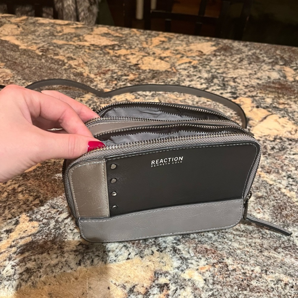 Crossbody purse - Kenneth Cole Reaction